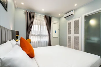 带独立浴室的家庭间 — Hanoi Memory Legends Hotel